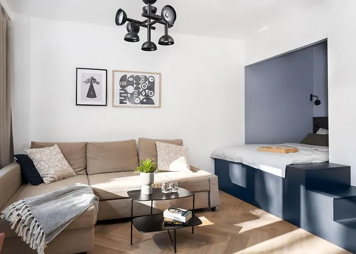 City Center Apartment 81 - Properunit